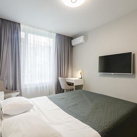 קייב Petrovdom 408-467-471-277-377 In Central Park Cozy Apartments מראה חיצוני תמונה