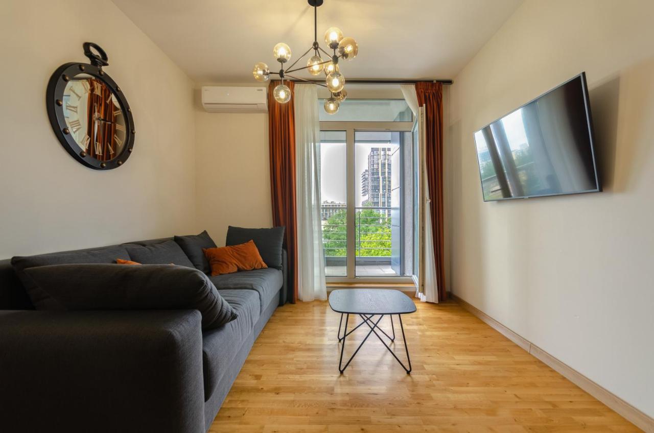 קייב Petrovdom 408-467-471-277-377 In Central Park Cozy Apartments מראה חיצוני תמונה