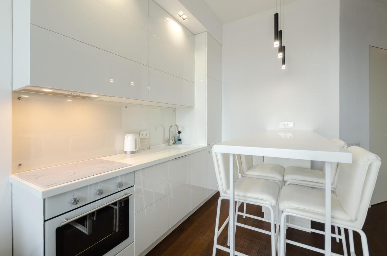 קייב Petrovdom 408-467-471-277-377 In Central Park Cozy Apartments מראה חיצוני תמונה
