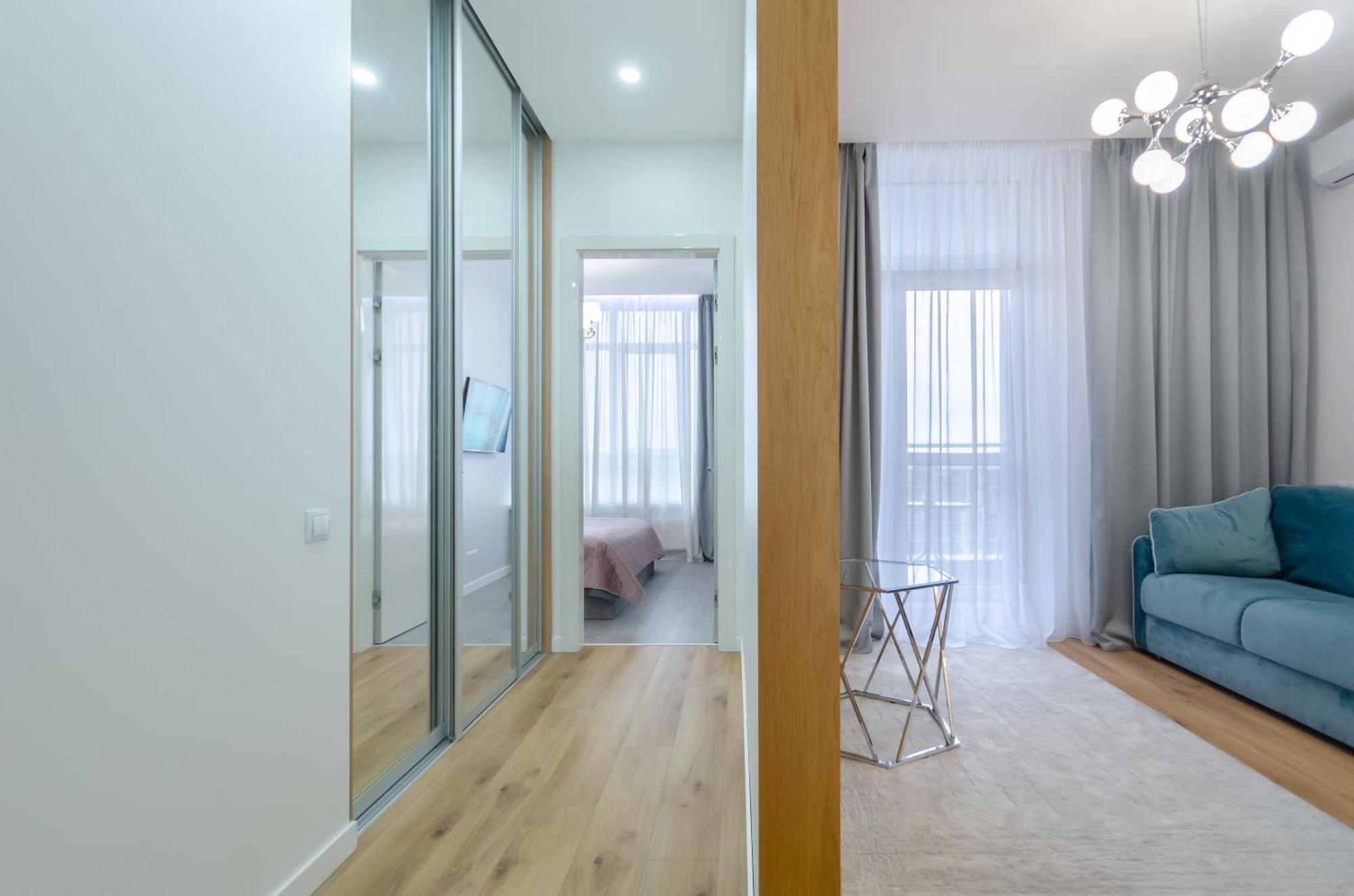 קייב Petrovdom 408-467-471-277-377 In Central Park Cozy Apartments מראה חיצוני תמונה