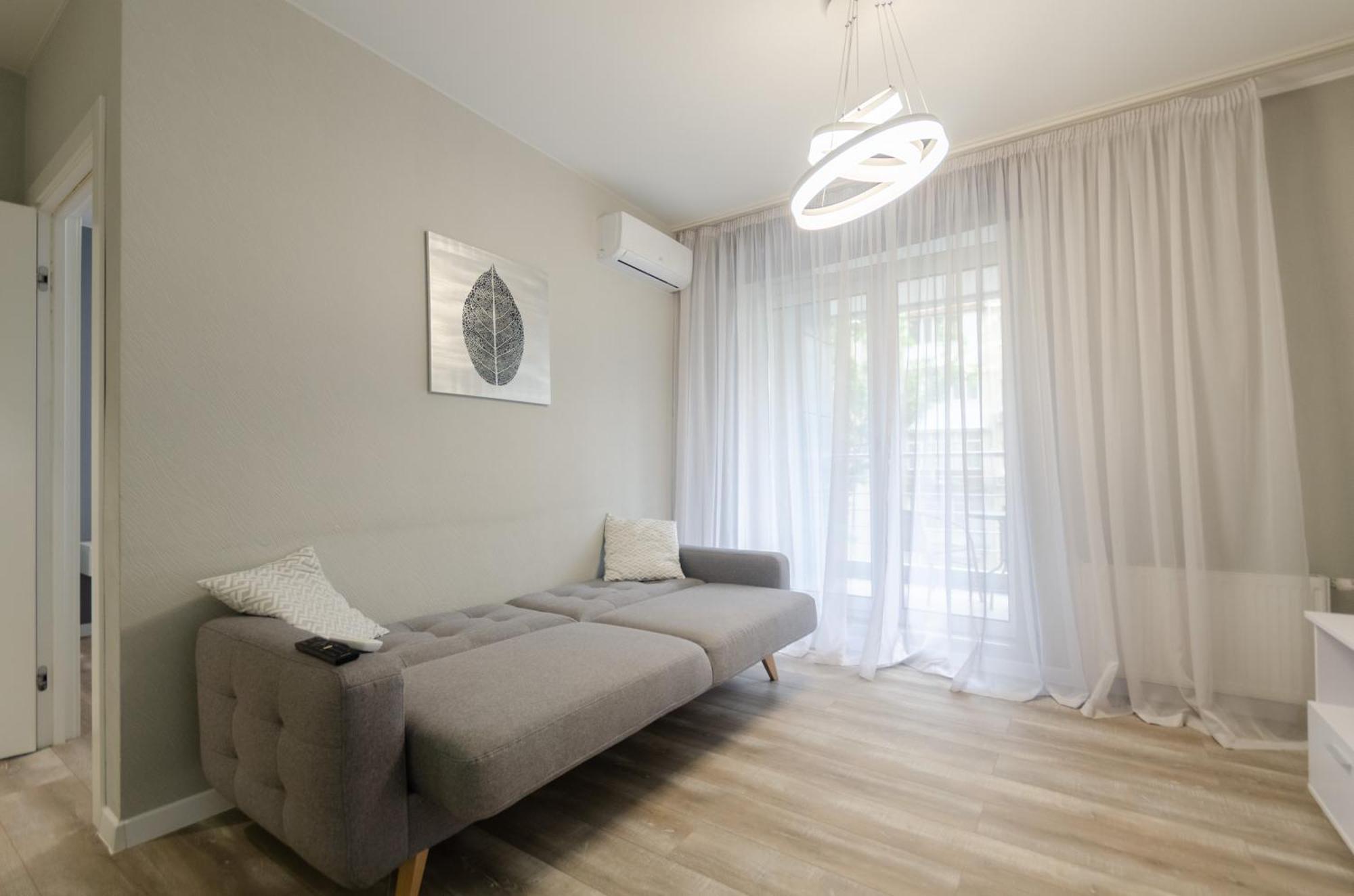 קייב Petrovdom 408-467-471-277-377 In Central Park Cozy Apartments מראה חיצוני תמונה
