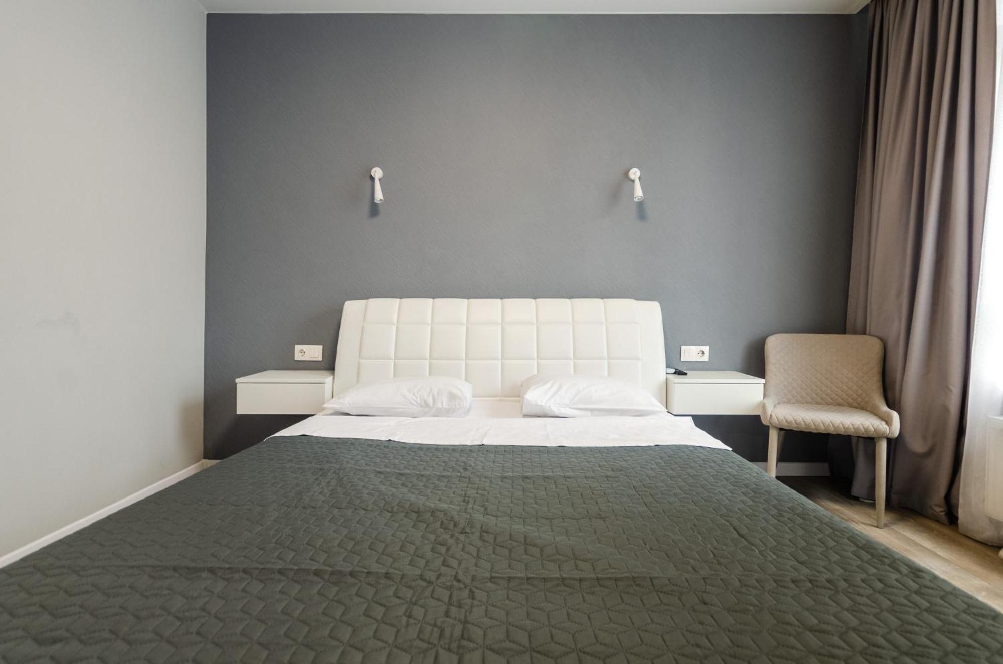 קייב Petrovdom 408-467-471-277-377 In Central Park Cozy Apartments מראה חיצוני תמונה