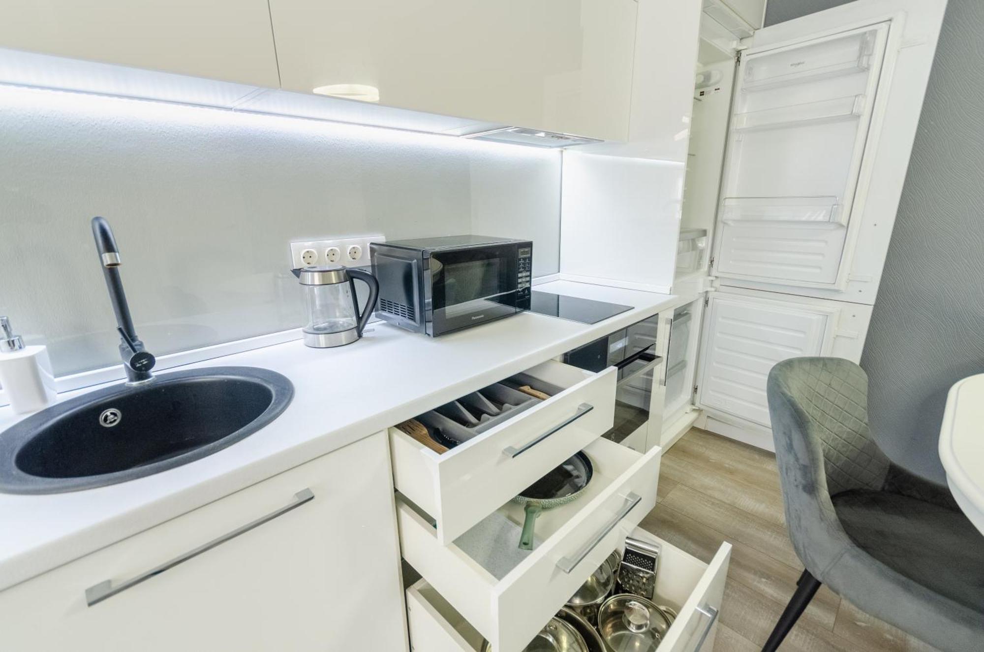 קייב Petrovdom 408-467-471-277-377 In Central Park Cozy Apartments מראה חיצוני תמונה